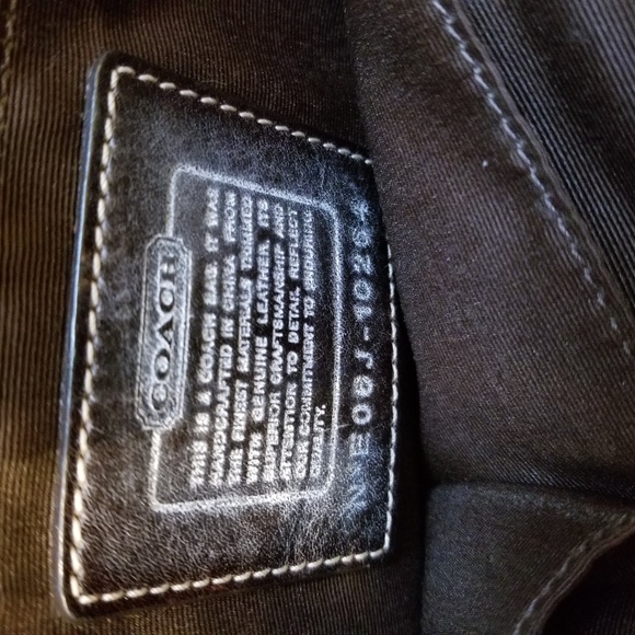 Coach Shoulder Bag - Picture 4 of 6